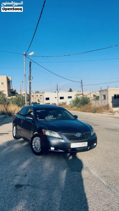 Toyota Camry XLE 4