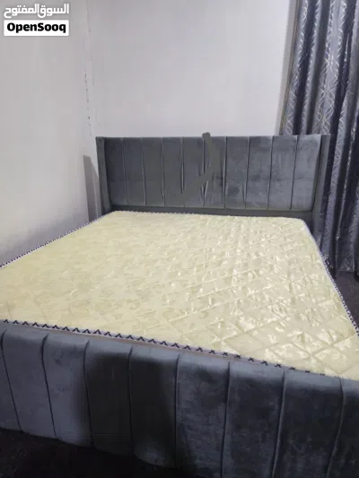 سرير مع فراش للبيع 2