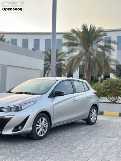 Toyota Yaris S 4