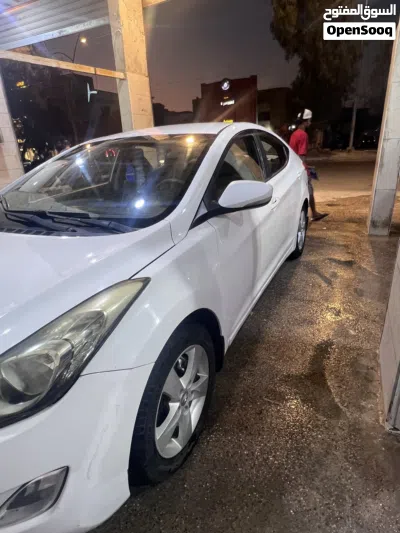 Hyundai Elantra GL 2