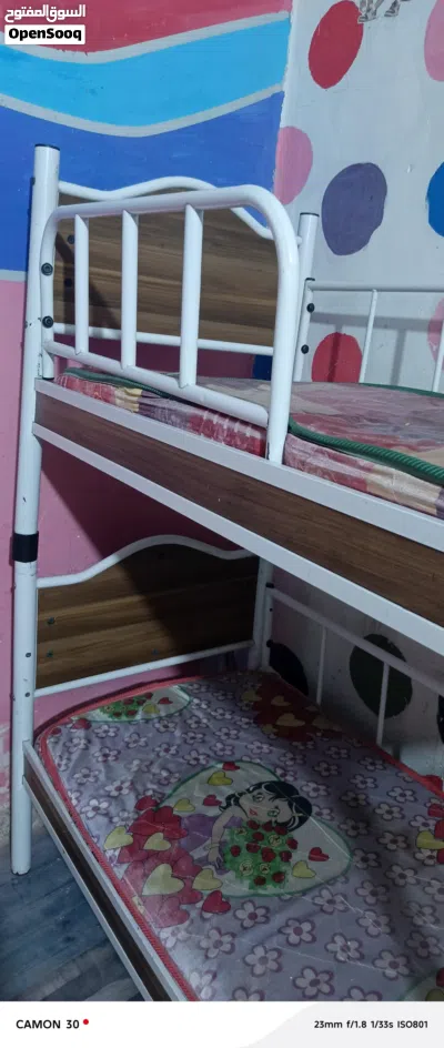 اغراض بيت للبيع ميز امرايه وجربايه طابقين وهديه وياهم اميوزه الجربايه وميز تلفزيون 4