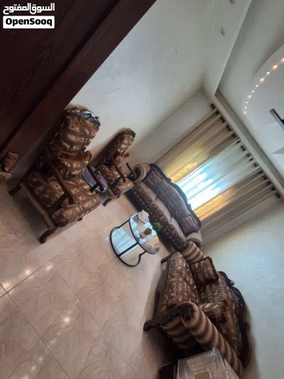 طقم كنب نظيف جداا 3