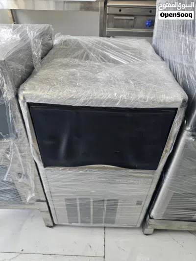 متوفر ماكينات ثلج مستعمل Ice cube machine used available 3