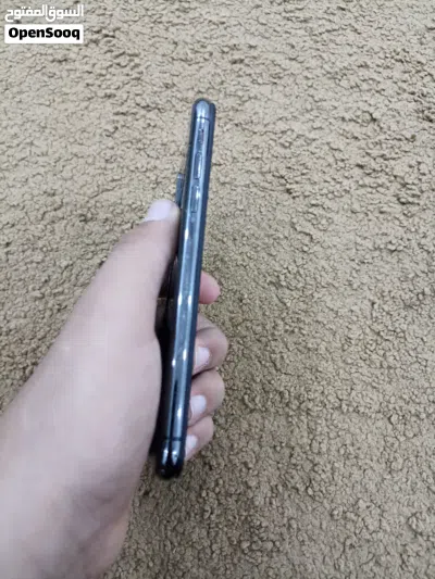 آيفون xعادي للبيع 3