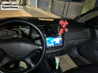 Mitsubishi Lancer Standard 4
