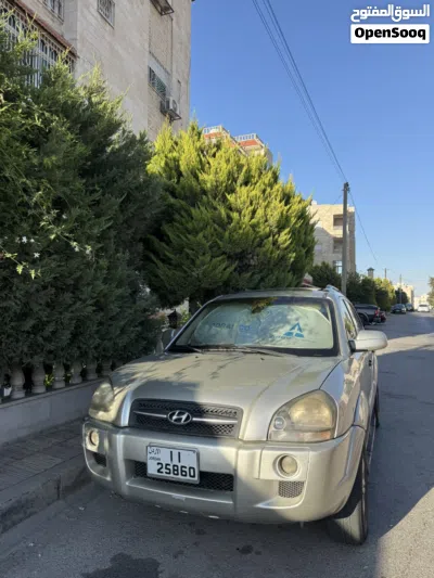 Hyundai Tucson GLS 2