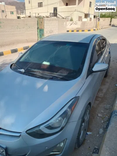 هيونداي افانتي 4