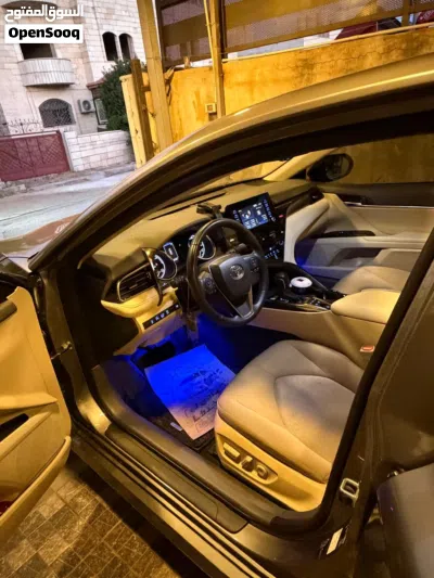 تويوتا كامري GLE 3