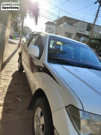 Nissan Navara SE 4