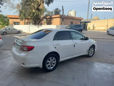 Toyota Corolla Cross GLI 3