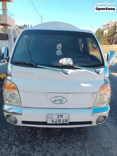 بكم هونداي بورتر موديل 2005 للبيع فحص ثلاث جيد قصعه اثر ضربه مرخص لي شهر 12متور 55 هريان خفيف بودي 2
