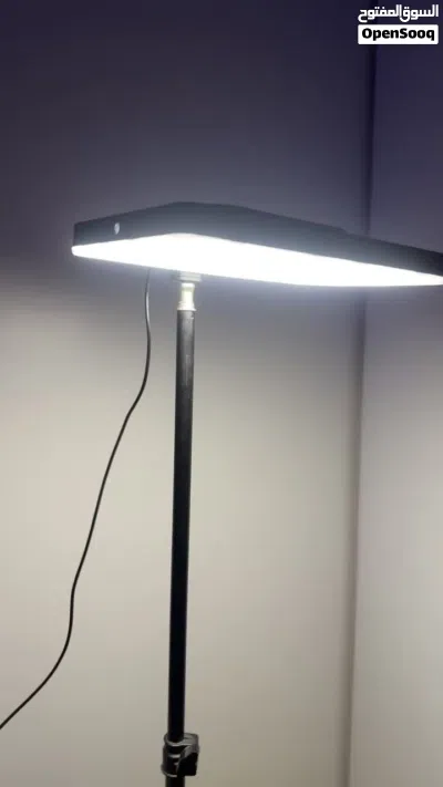 ليت ابجوره زينه و استعمال خفيف و ماتعاني من المشاكل و زينه للغرف light for room 4
