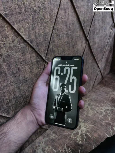 للبيع iPhone 13 عادي 3