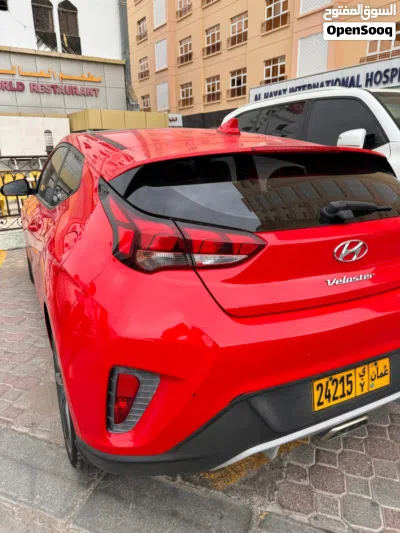 Hyundai Veloster 2.0 Premium 3