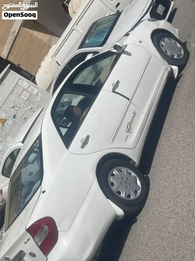 Toyota Camry LUX 4