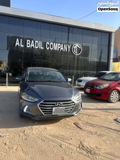 Hyundai Elantra GL 3