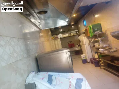 مطعم للبيع خلو مع العدة او بدون 3