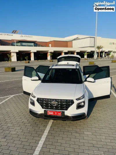 Hyundai Venue Limited 3