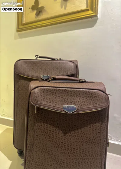 Guess Original luggage set 2