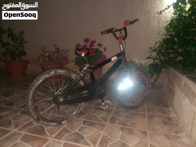 بسكليت جنط 20 معدل ومجهز ايطالي و خفيف من Army Bike نظيف لا يحتاج صيانة 3
