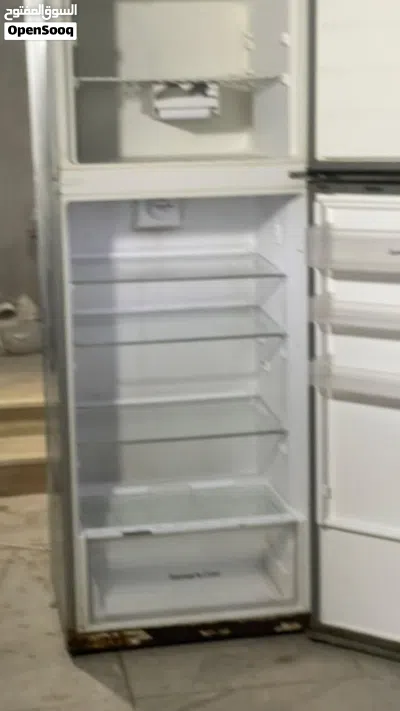 تلاجة للبيع سبب البيع فيه تسريب 3