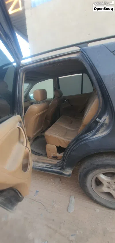 مرسيدس بنز الفئة-M ML 320 4