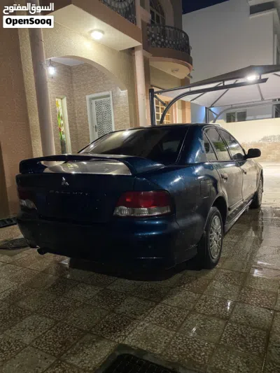 Mitsubishi Galant Standard 2