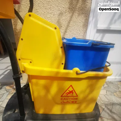 عربة أدوات تنظيف ماركة 2