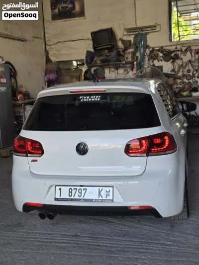 undefined 4