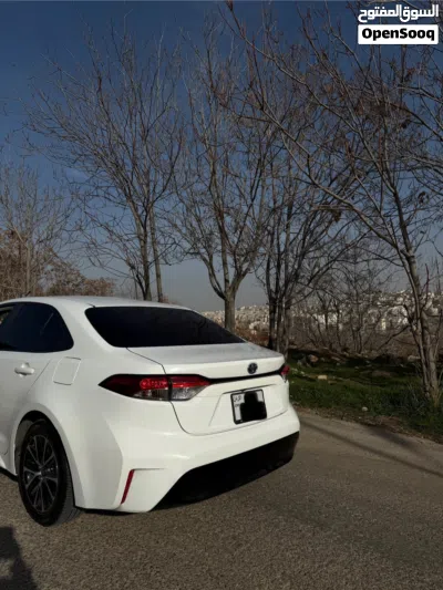 تويوتا كورولا Hybrid 2