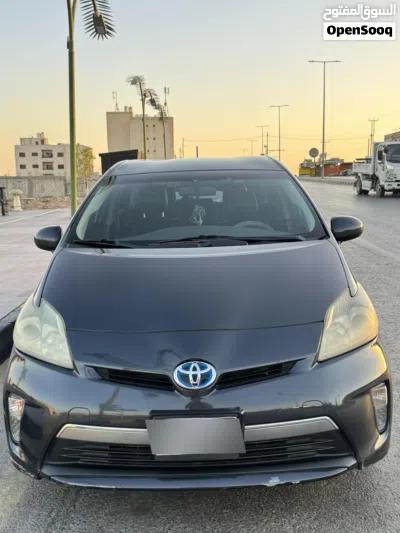 تويوتا بريوس Prius 4