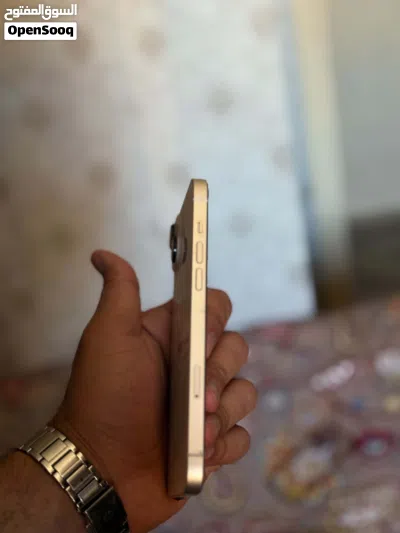 iPhone14+ بطارية 92% حالة ممتازة جدا وكالة بدون اي صيانة 4