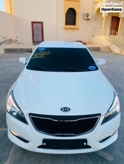 كيا كادينزا Premium 4