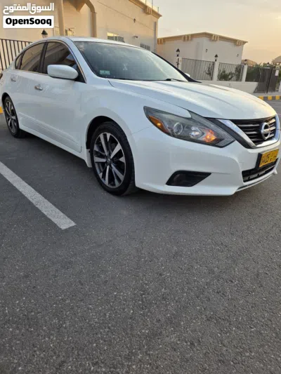 نيسان التيما SR 2