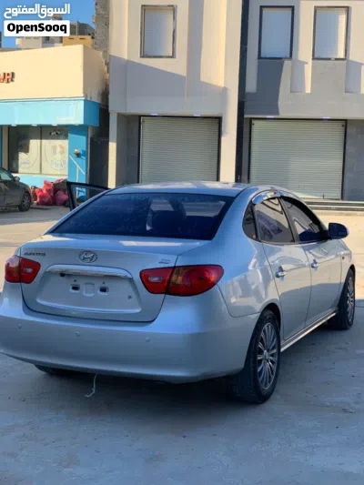 هيونداي افانتي Limited 3