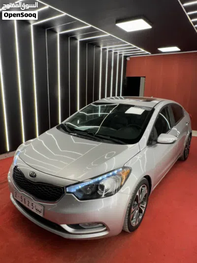 Kia Forte LXS 3