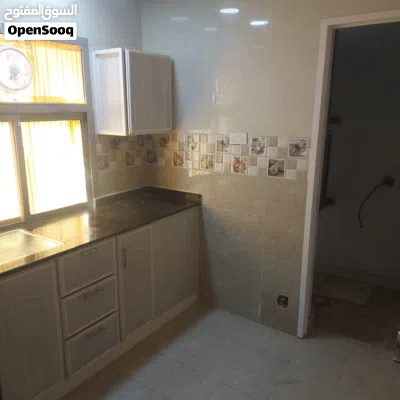 شقة للإيجار مسقط بوشر شارع المها 4