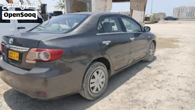 Toyota Corolla LE 3
