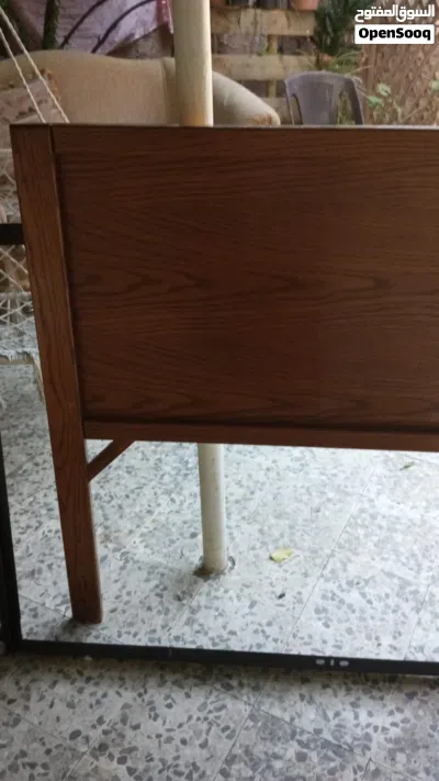 تخت شبابي 2