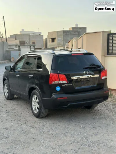 Kia Sorento EX 4