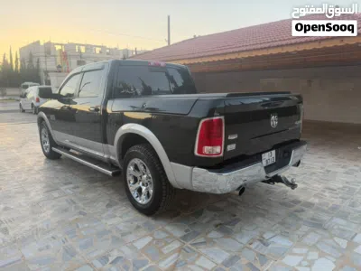 Dodge Ram Laramie 4