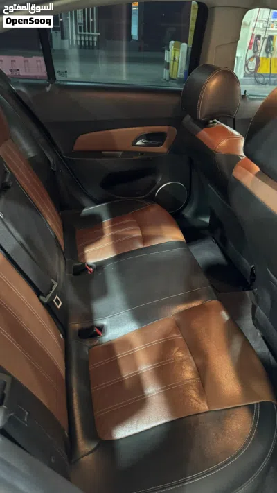 Chevrolet Cruze LS 4
