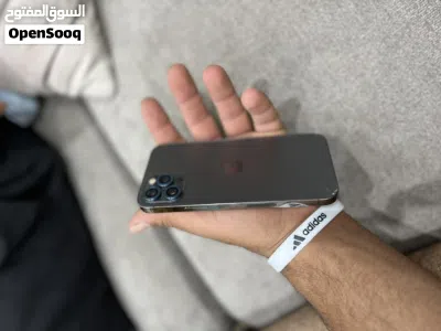 iPhone 12 2