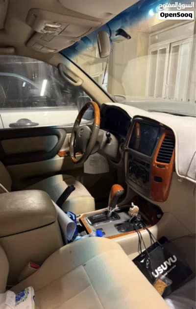 Toyota Land Cruiser GXR 3