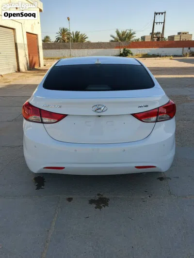 هيونداي افانتي SE 4