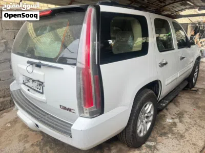 GMC Yukon Denali Ultimate 4