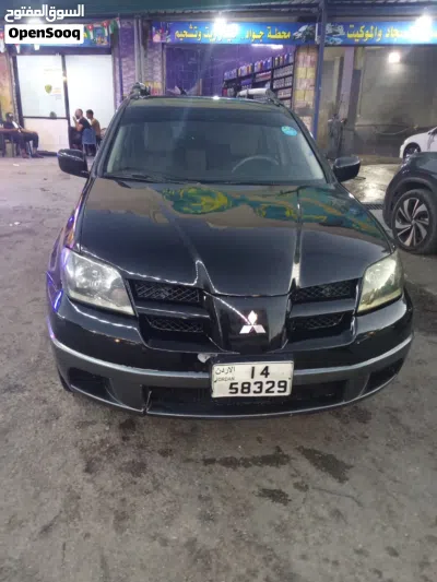 Mitsubishi Outlander Standard 4