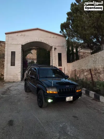 جيب جراند شيروكى Laredo 2