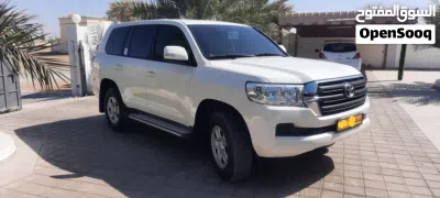 تويوتا لاند كروزر GX 3