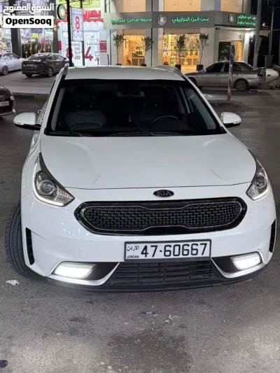 كيا نيرو EX Touring 2